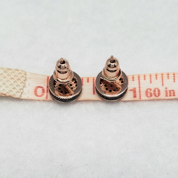 18k Pave Studs - Picture 4 of 7